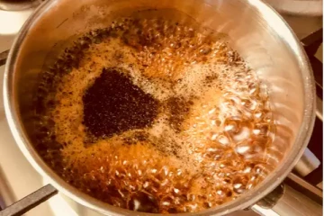 டீக்கடையில் சாப்பிட்ட அதே சுவையில் சுடச் சுட டீ! ஒரே நொடியில் செய்யலாம்