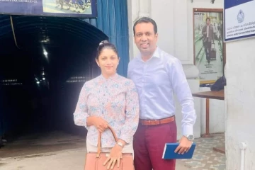 මාවත් බිරිදවත් ඈදාගෙන අසත්‍ය පතුරලා.. රංගන බිරිදත් සමග සීඅයිඩියට. (VIDEO)