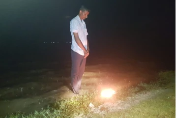 தமிழின இனப்படுகொலை வாரத்தின் முதல் நாளில் நந்திக்கடலில் சுடர் ஏற்றி அஞ்சலி