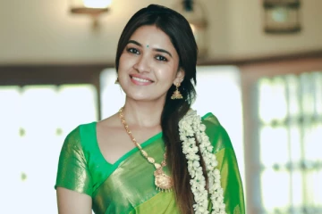 36 வயது.. அந்த ஒரு கேள்வியால் டென்ஷன் ஆன வாணி போஜன்