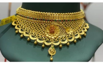 புதிய உச்சத்தை தொடும் தங்கம் விலை - 1 சவரன் எவ்வளவு தெரியுமா?