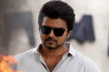 300 நாட்கள் கடந்து ஓடிய தளபதி விஜய்யின் ஒரே திரைப்படம் இதுதான்.. இது வேற லெவல் சாதனை