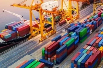 மகிழுந்துகளை விடுவிப்பதற்கான நிதி மோசடியில் ஈடுபட்டவர் கைது