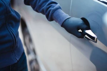 இந்த மொடல் கார்கள் திருடப்படலாம்: பட்டியலிட்டு எச்சரித்த லண்டன் பொலிசார்