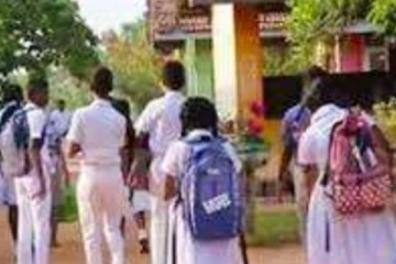 ලබන සතියෙ පාසල් පැවැත්වෙන හැටි..