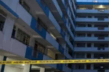 කොළඹ මහල් නිවාසයකින් අවාසනාවන්ත පුවතක්- 14 වන මහලෙන් බිමට වැටී 12 හැවිරිදි දරුවෙකු ජීවිතක්ෂයට