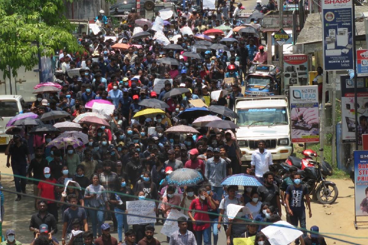 மகிந்த ராஜபக்சவின் மற்றுமொரு குற்றத்திற்கு நான்கு ஆண்டுகள் பூர்த்தி : சுதந்திரமாக திரியும் பிரதான சூத்திரதாரி | Galle Face Protests Aragalaya Struggle