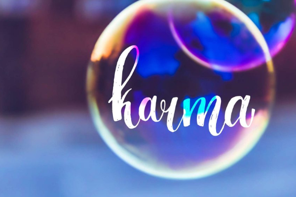 உங்களை அறியாமல் உங்கள் கர்ம வினையை உயர்த்தும் 7 விஷயங்கள்- கவனமாக இருங்கள் | 7 Behaviour Brings Bad Karma To You உங்களை அறியாமல் உங்கள் கர்ம வினையை உயர்த்தும் 7 விஷயங்கள்- கவனமாக இருங்கள் | 7 Behaviour Brings Bad Karma To You