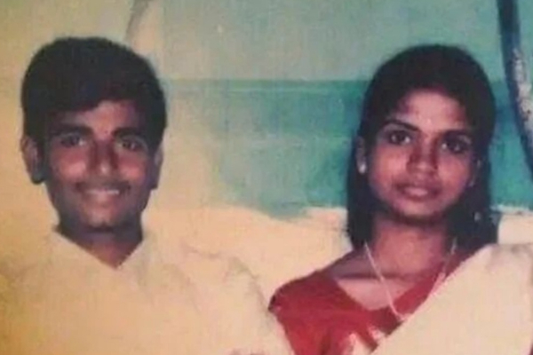 நடிகர் சிவகார்த்திகேயனின் அக்காவா இவர்.. இருவரும் இணைந்திருக்கும் புகைப்படத்தை பாருங்க | Sivakarthikeyan With His Sister Picture