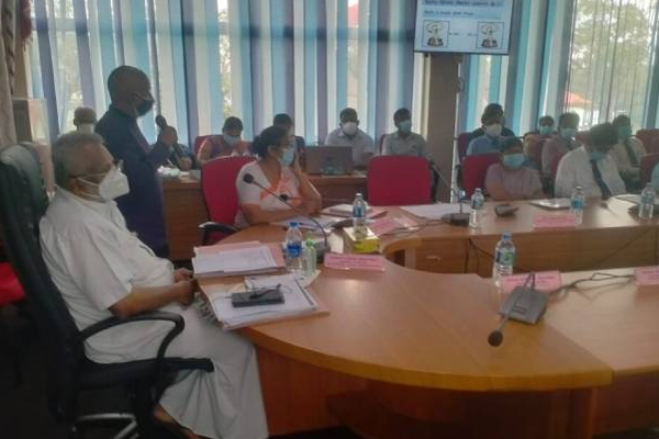 அமைச்சர் டக்ளஸ் தெரிவித்த கருத்தை ஏற்றுக் கொண்ட சுமந்திரன்! | Sumanthiran Accepts Minister Douglas Opinion அமைச்சர் டக்ளஸ் தெரிவித்த கருத்தை ஏற்றுக் கொண்ட சுமந்திரன்! | Sumanthiran Accepts Minister Douglas Opinion