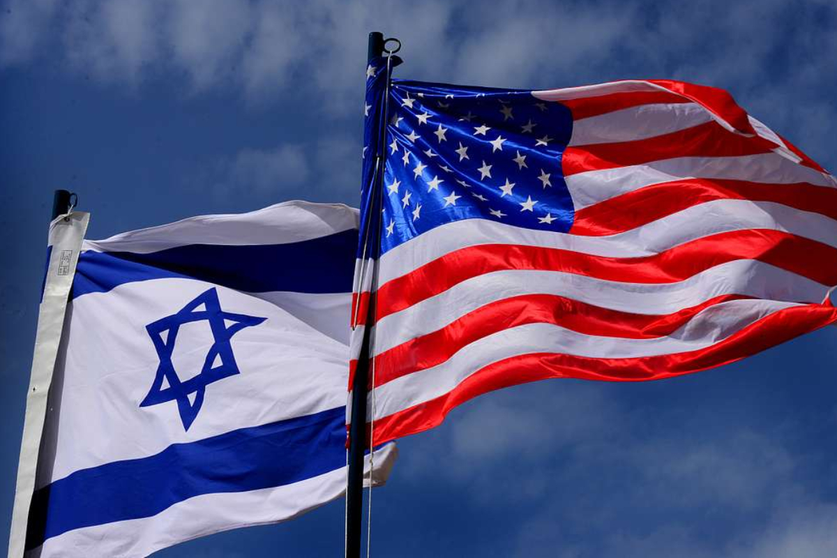 கமேனியை பின்தொடர்ந்துள்ள மரணம்! வெளிவந்தது இஸ்ரேலின் துல்லிய தாக்குதல் பின்னணி | How Us Israel Predicted Khamenei S Location கமேனியை பின்தொடர்ந்துள்ள மரணம்! வெளிவந்தது இஸ்ரேலின் துல்லிய தாக்குதல் பின்னணி | How Us Israel Predicted Khamenei S Location