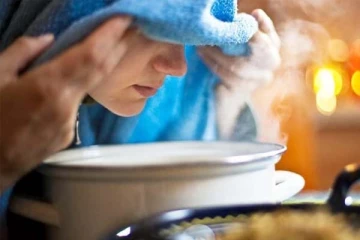 உயிரையும் பறிக்கும் கொரோனா வைரஸ் உங்க பக்கத்தில் கூட வரக்கூடாதா? இந்த 4 பொருள் போதும்