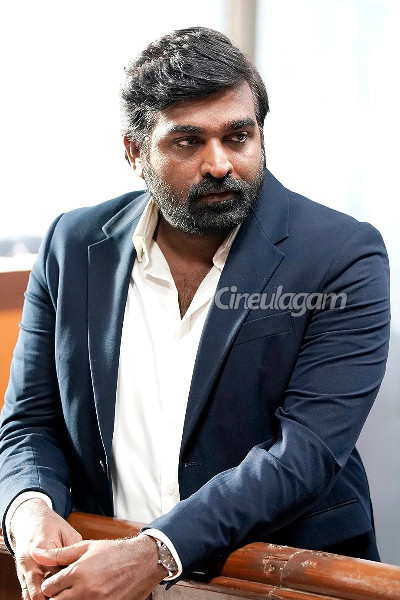 பிரமாண்டமாக உருவாகும் விஜய் மகன் சஞ்சயின் திரைப்படம்.. கவின் ஹீரோ.. முக்கிய வேடத்தில் விஜய் | Vijay Sethupathi To Act Is Vijay Son Sanjay Movie