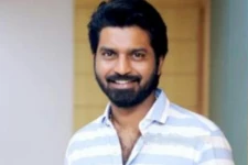 விஜய் டிவி மா.கா.பா ஆனந்தின் மனைவி, மகள், மகனை பார்த்துள்ளீர்களா! இதோ அவரின் குடும்ப புகைப்படம்..