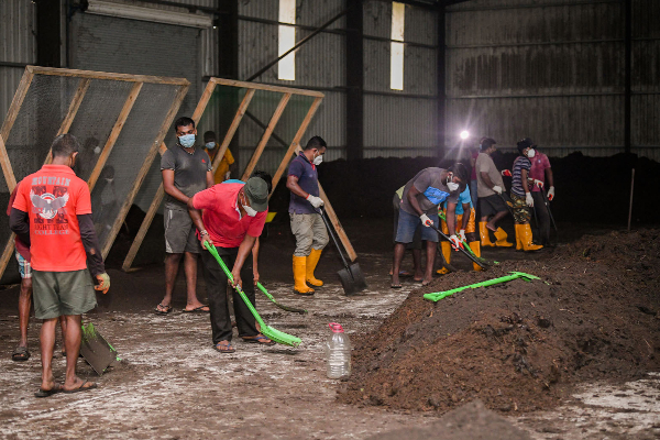 அநுராதபுரத்திற்கு திடீர் விஜயம் மேற்கொண்ட ஜனாதிபதி கோட்டாபய! | Gotabhaya Pays Surprise Visit To Anuradhapura