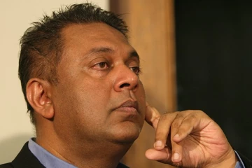 மங்கள சமரவீர தீவிர சிகிச்சைப் பிரிவில்