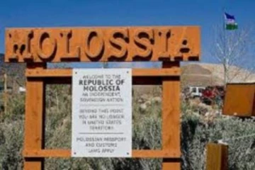 33 பேர் மட்டுமே வசிக்கும் நாடு - உலக வரைபடத்திலேயே இல்லாத அதிசயம்!