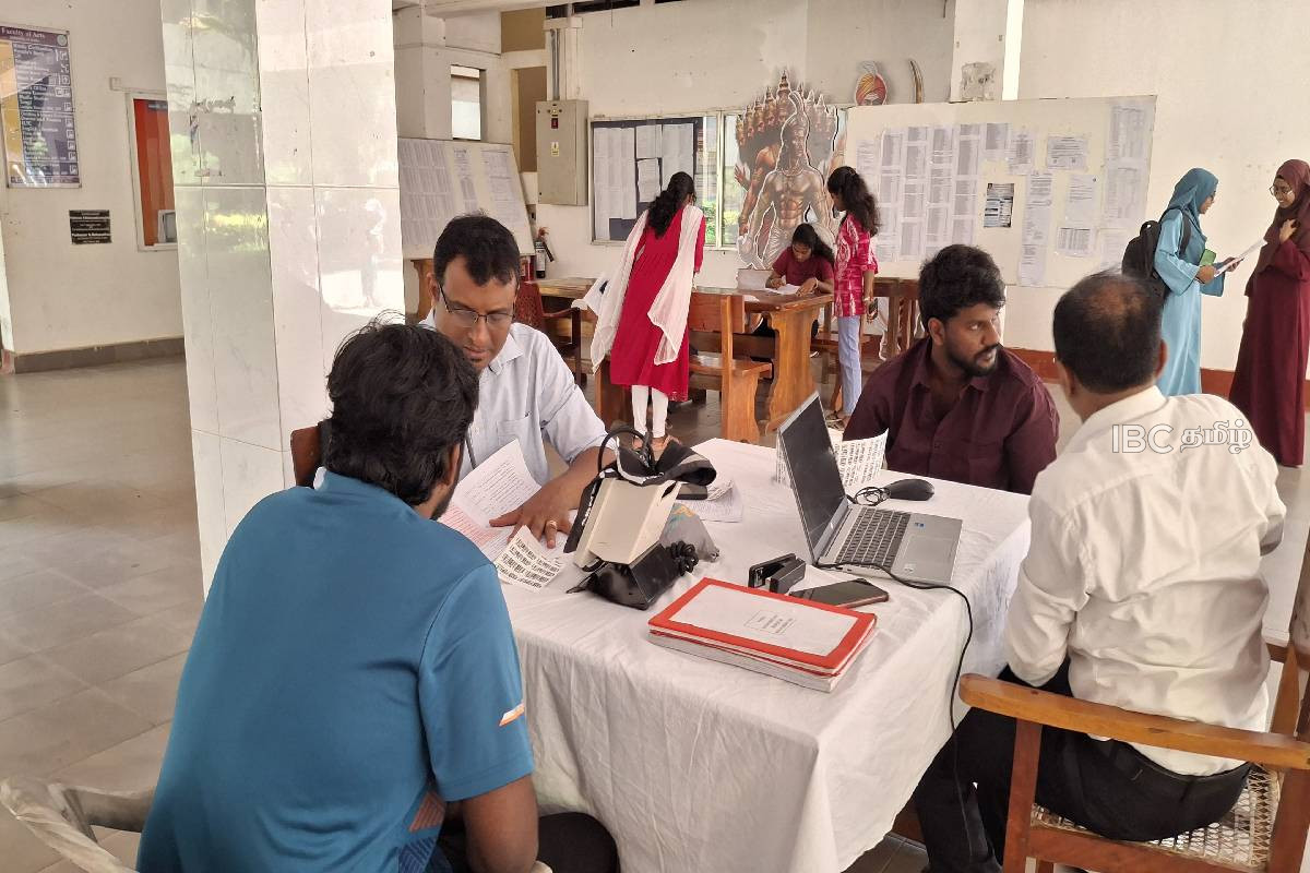 திலீபனின் நினைவு தினத்தில் யாழ்பல்கலை மாணவர்கள் குருதிக்கொடை | Jaffna University Students Donate Blood
