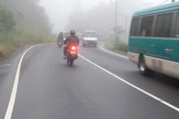 ஹட்டன் – கொழும்பு பிரதான வீதி சாரதிகளுக்கு விடுக்கப்பட்டுள்ள எச்சரிக்கை