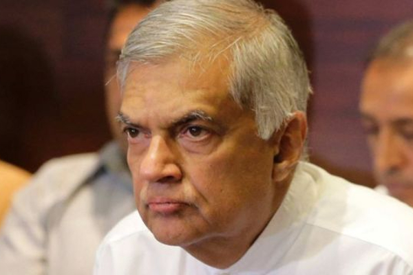 நிதி அமைச்சு பதவியை இழக்கும் நிலையில் ரணில்! | Parliament Speaker Signe Sri Lanka Constitution Sl
