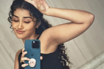 அனுபமாவா இப்படி.. மாடர்ன் உடையில் லேட்டஸ்ட் ஸ்டில்கள்