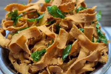 தீபாவளி ஸ்பெஷல் மொறுமொறு ரிப்பன் பக்கோடா செய்வது எப்படி?