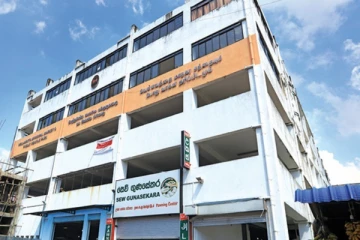 வெள்ளவத்தையில் அதிகரிக்கும் கொரோனா தொற்றாளர்கள் - சந்தையை மூடிய அதிகாரிகள்