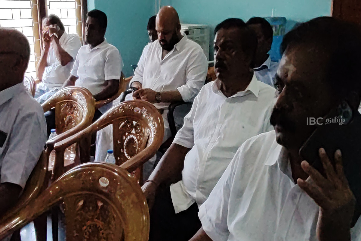 சிறிதரன் மீதான குற்றச்சாட்டு : இலங்கை தமிழரசுக்கட்சி எடுத்துள்ள அதிரடி தீர்மானம் | Decision Taken By The Itak To Accuse Siritharan