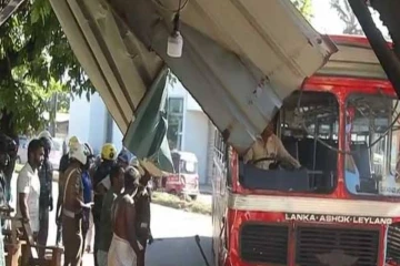 கொழும்பிலிருந்து சென்ற பேருந்தின் சாரதிக்கு ஏற்பட்ட திடீர் உடல்நலக்குறைவு! காப்பாற்றப்பட்ட பல உயிர்கள்