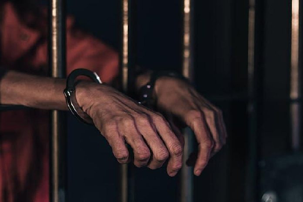 வெளிநாடுகளுக்கு தப்பிச் சென்றவர்களை பிடிக்க கைதிகள் பரிமாற்ற ஒப்பந்தம் - ஐபிசி தமிழ்