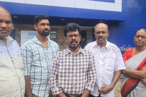 யாழ். வணிகர் கழக பிரதிநிதிகளிடம் மாவீரர் தினம் தொடர்பில் முன்வைக்கப்பட்டுள்ள கோரிக்கை | Shops In Jaffna Close 2Pm On Heroes Day Requested யாழ். வணிகர் கழக பிரதிநிதிகளிடம் மாவீரர் தினம் தொடர்பில் முன்வைக்கப்பட்டுள்ள கோரிக்கை | Shops In Jaffna Close 2Pm On Heroes Day Requested