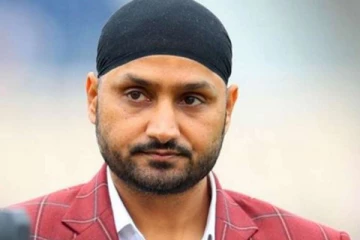 தீவிரவாதியை ‘தியாகி’ என அழைத்து அஞ்சலி செலுத்திய பிரபல இந்திய கிரிக்கெட் வீரர்! வச்சி செய்யும் நெட்டிசன்கள்