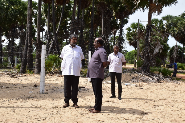 மன்னாரில் மணல் அகழ்வில் ஈடுபடும் இந்திய தனியார் கம்பெனி! | Indian Company Engaged In Sand Mining In Mannar
