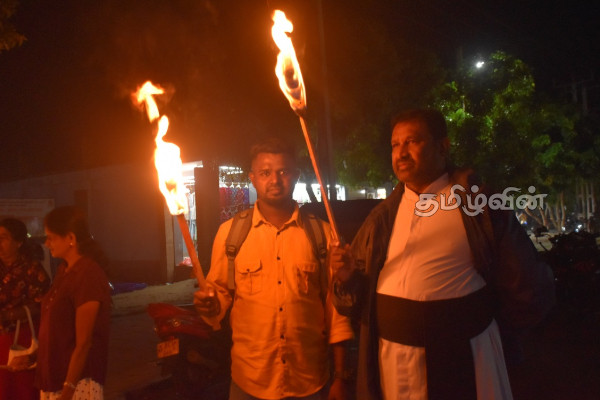 மன்னாரில் காற்றாலைக்கு எதிராக தீப்பந்த எழுச்சி போராட்டம் | Protest Against Wind Farm In Mannar