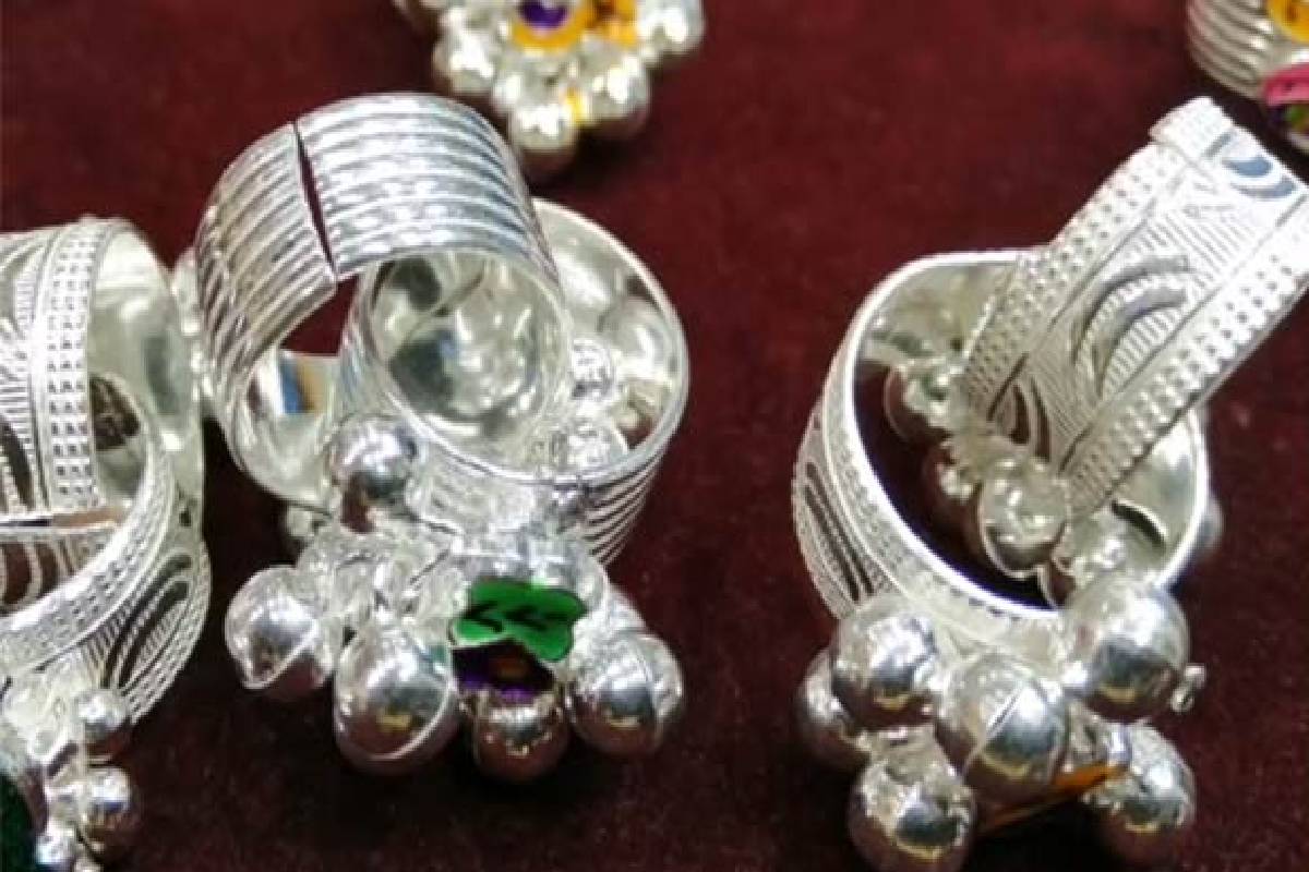அதிரடியாக குறைந்த தங்க விலை ... இன்று ஒரு சவரன் எவ்வளவு? | September 2Nd Gold And Silver Price In Chennai