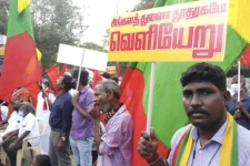 சென்னையில் உள்ள சிறிலங்கா தூதரகம் தமிழர்களால் முற்றுகை