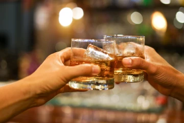 நத்தாருக்கு அனுமதி இல்லை; குடிமகன்கள் கவலை