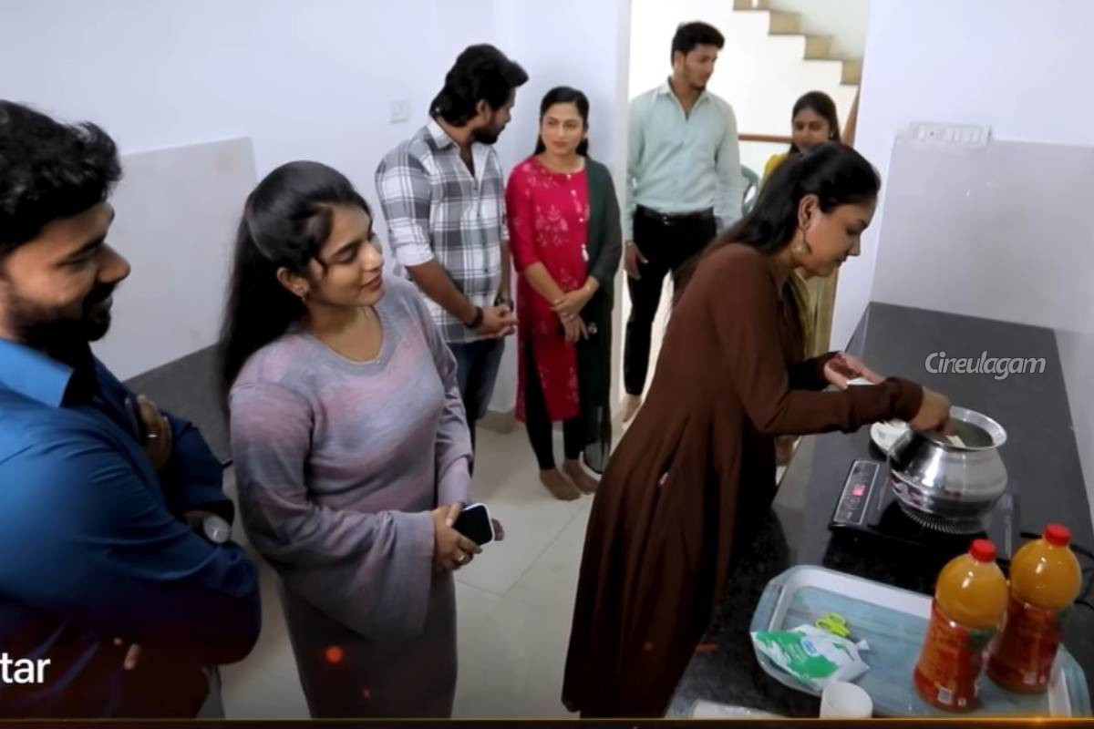 பணத்தை திருடி நிலாவிடம் கொடுத்த சோழன், வீட்டிற்கு தேடிவந்த பிரச்சனை... அய்யனார் துணை சீரியல் | Ayyanar Thunai Serial March 18 Episode