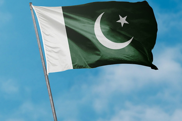 பாகிஸ்தான் சுதந்திர தின கொண்டாட்டத்தின் போது நடந்த சோகம் | 3 Killed Pakistan Independence Day Celebrations