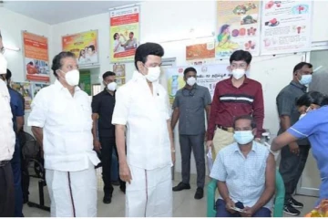 கொரோனா தடுப்பூசி சிறப்பு முகாம்களில் முதலமைச்சர் மு.க. ஸ்டாலின் நேரில் ஆய்வு