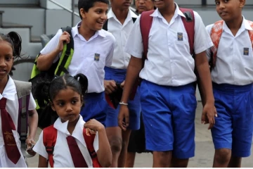 பாடசாலை ஒன்றில் இடம்பெற்ற அதிர்ச்சிச் சம்பவம்; தரம் 5 மாணவர்களுக்கு நேர்ந்த கொடுமை!
