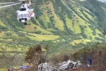 மாயமான ஹெலிகாப்டர்; சிதைந்த பாகங்கள் - 22 பேர் உயிரிழப்பு!