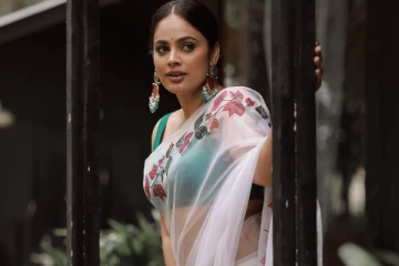 நந்திதா ட்ரான்ஸ்பரென்ட் சேலையில் அழகிய போட்டோஷூட்