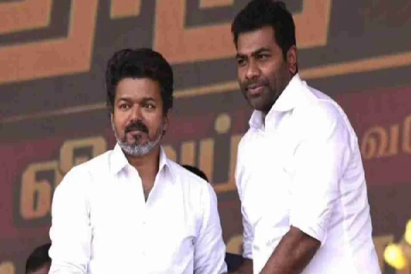 தைரியம் இருந்தால் விஜய் மீது கை வையுங்கள் பார்க்கலாம் : திமுகவிற்கு விடுக்கப்பட்ட சவால் | Dmk Have The Courage Lay Your Hands Vijay