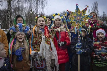 100 ஆண்டுகளுக்குப் பிறகு கிறிஸ்துமஸ் கொண்டாடிய நாடு