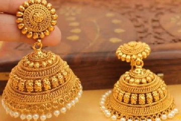 தாறுமாறாக எகிறிய தங்கம் விலை - எவ்வளவு பாருங்க