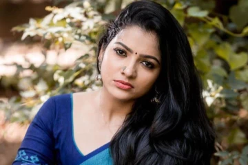 வி.ஜே.சித்ரா கழுத்துல பல்லால் கடிச்சி இருக்கான் - திடுக்கிடும் ஆதாரங்களை வெளியிட்ட பெற்றோர்..!