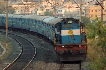 சேலம் வழியாக செல்லும் இந்த 10 ரயில்கள் ரத்து - திடீர் அறிவிப்பு! எந்த தேதிகளில் தெரியுமா?