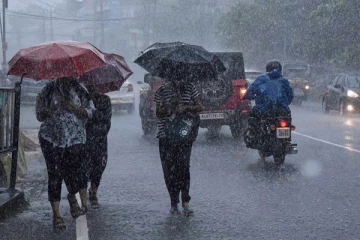 தமிழகத்தில் இன்றும் நாளையும் மிதமான மழை பெய்யுக்கூடும்- வானிலை ஆய்வு மையம்