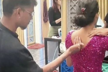 இலங்கை ஜனனியிடம் அத்து மீறிய அசல் கோளார்- லீக்கான சர்ச்சை புகைப்படம்